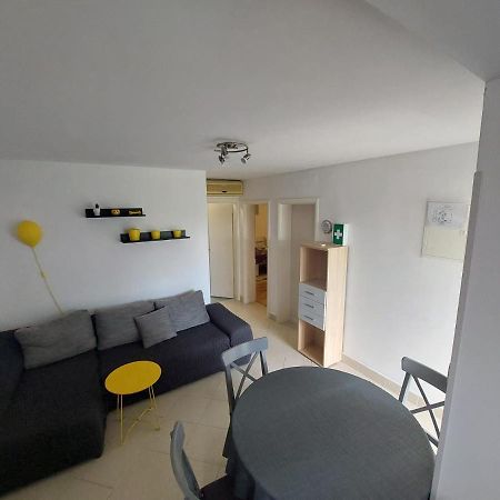 Apartman Katarina Apartment Cres Bagian luar foto